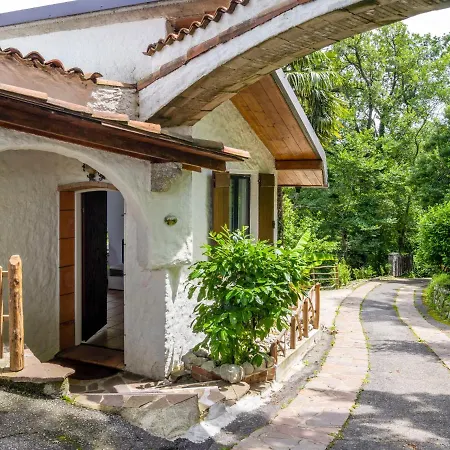 Casa Nel Bosco By Interhome Dom wakacyjny